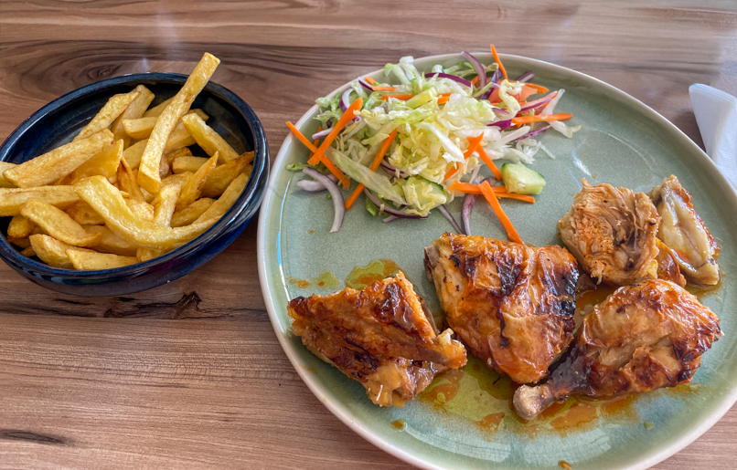 Chicken Piri-Piri im Restaurant Bela Rosa in Carvoeiro