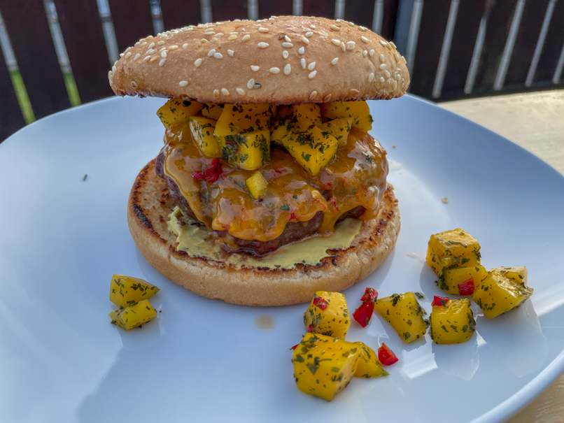Der Mango-Cheeseburger…