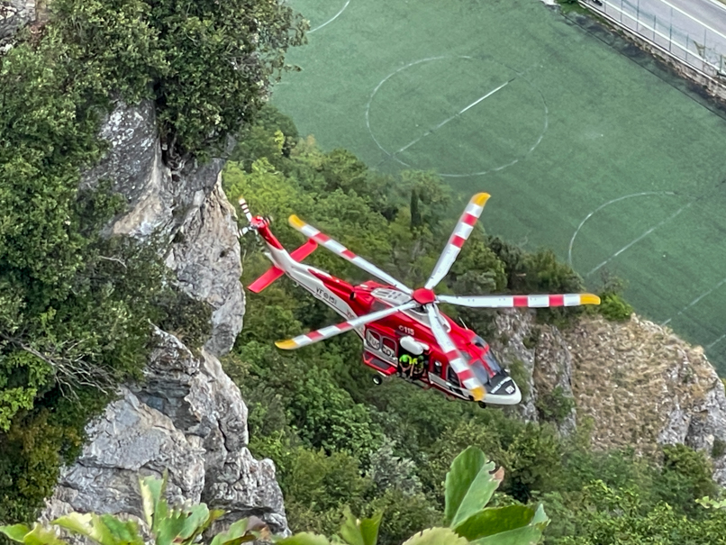 Hubschrauber von oben in San Marino